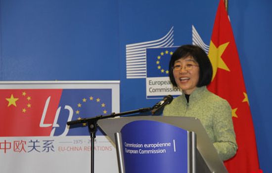 Excelenta_Yan_Yanyi